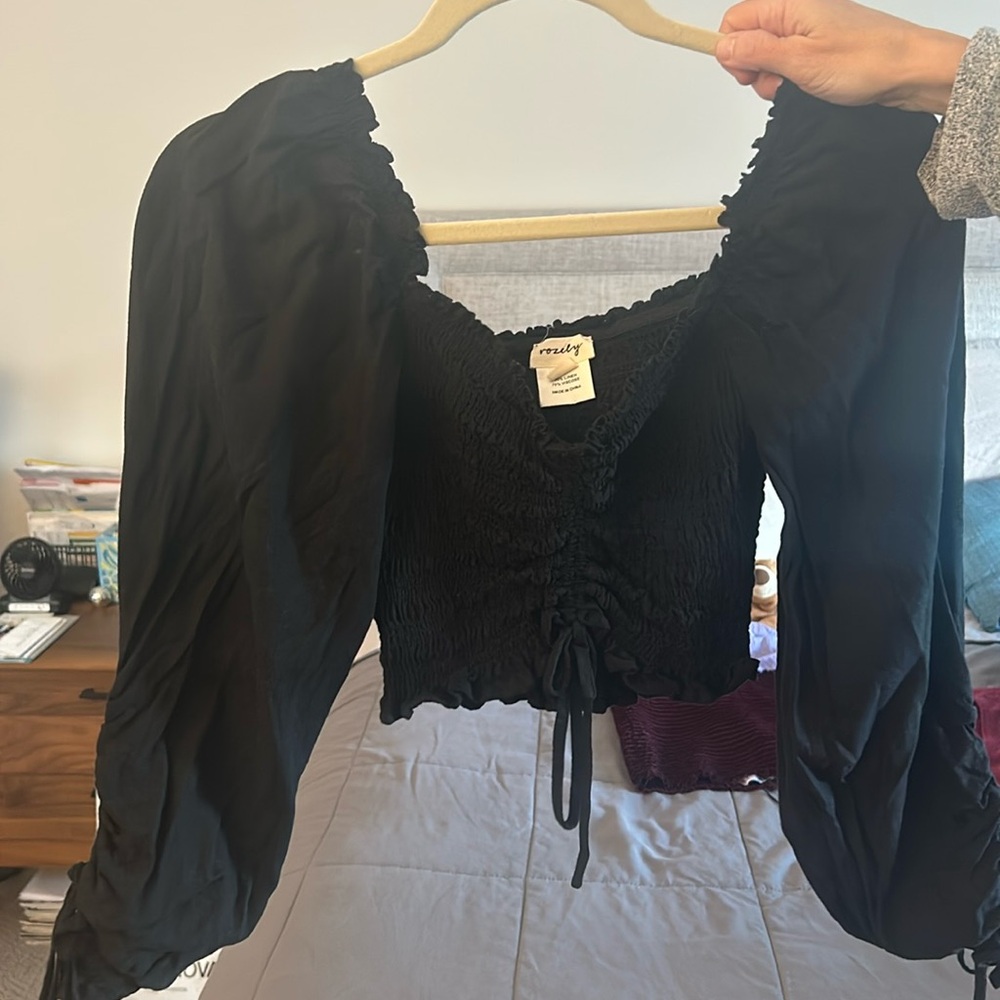 Black long sleeve smock top